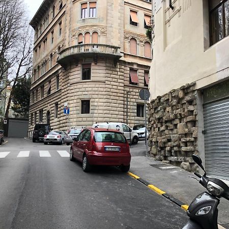 Casacuadra San Giusto Apartment Triest Exterior foto